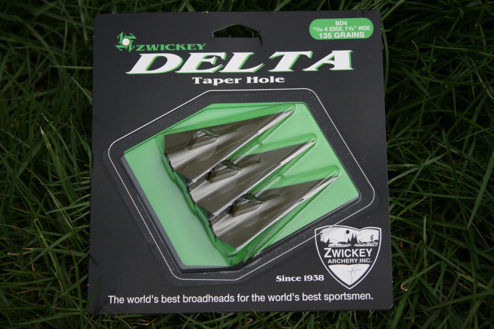 Zwickey Delta 4 Blade Glue On Broadheads. 11/32",  3 pack.