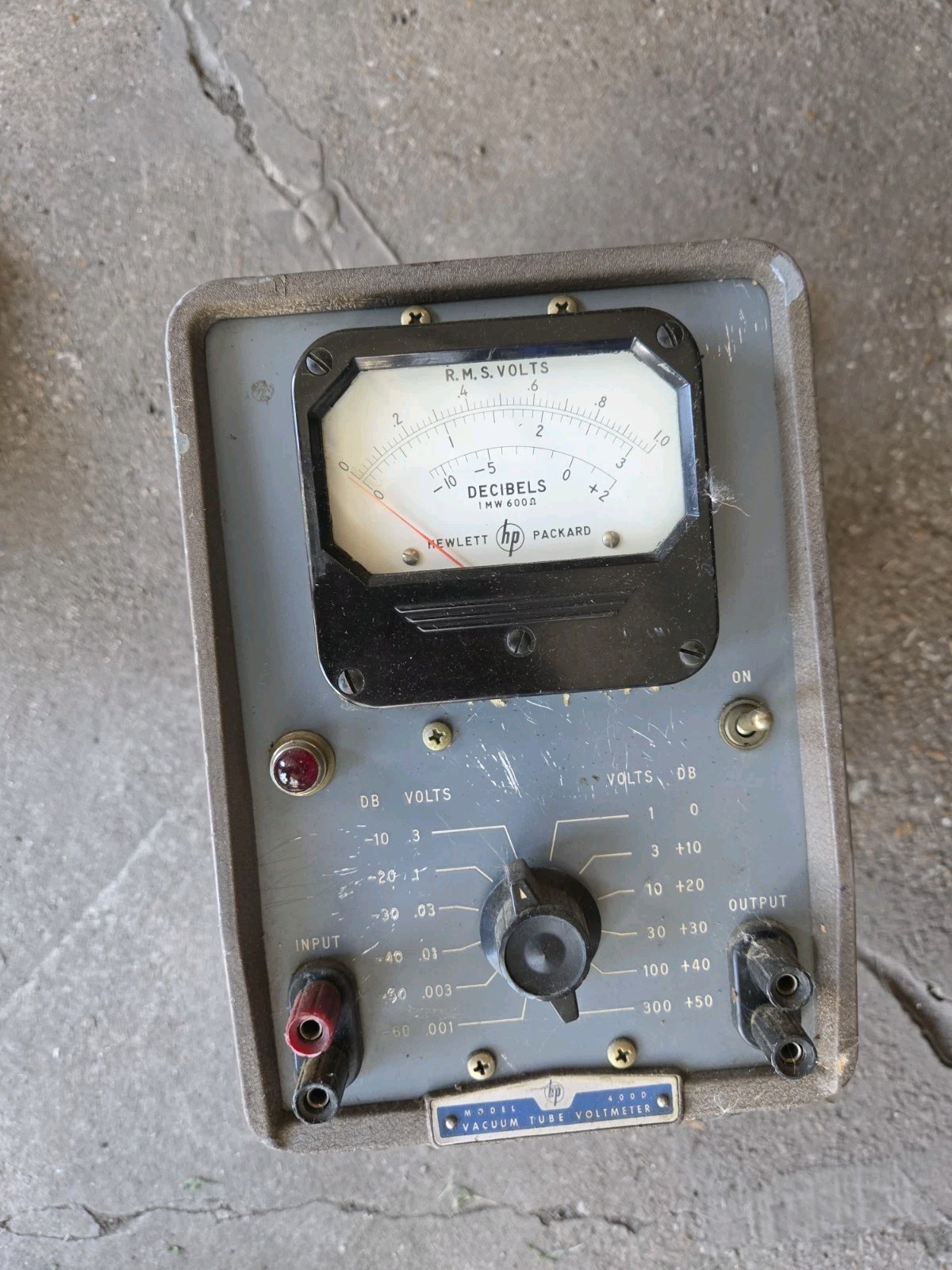 Hewlett Packard HP Vintage Vacuum Tube Voltmeter Untested
