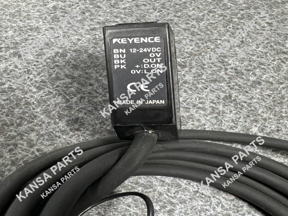 Keyence PZ-M31P Photoelectric Sensor