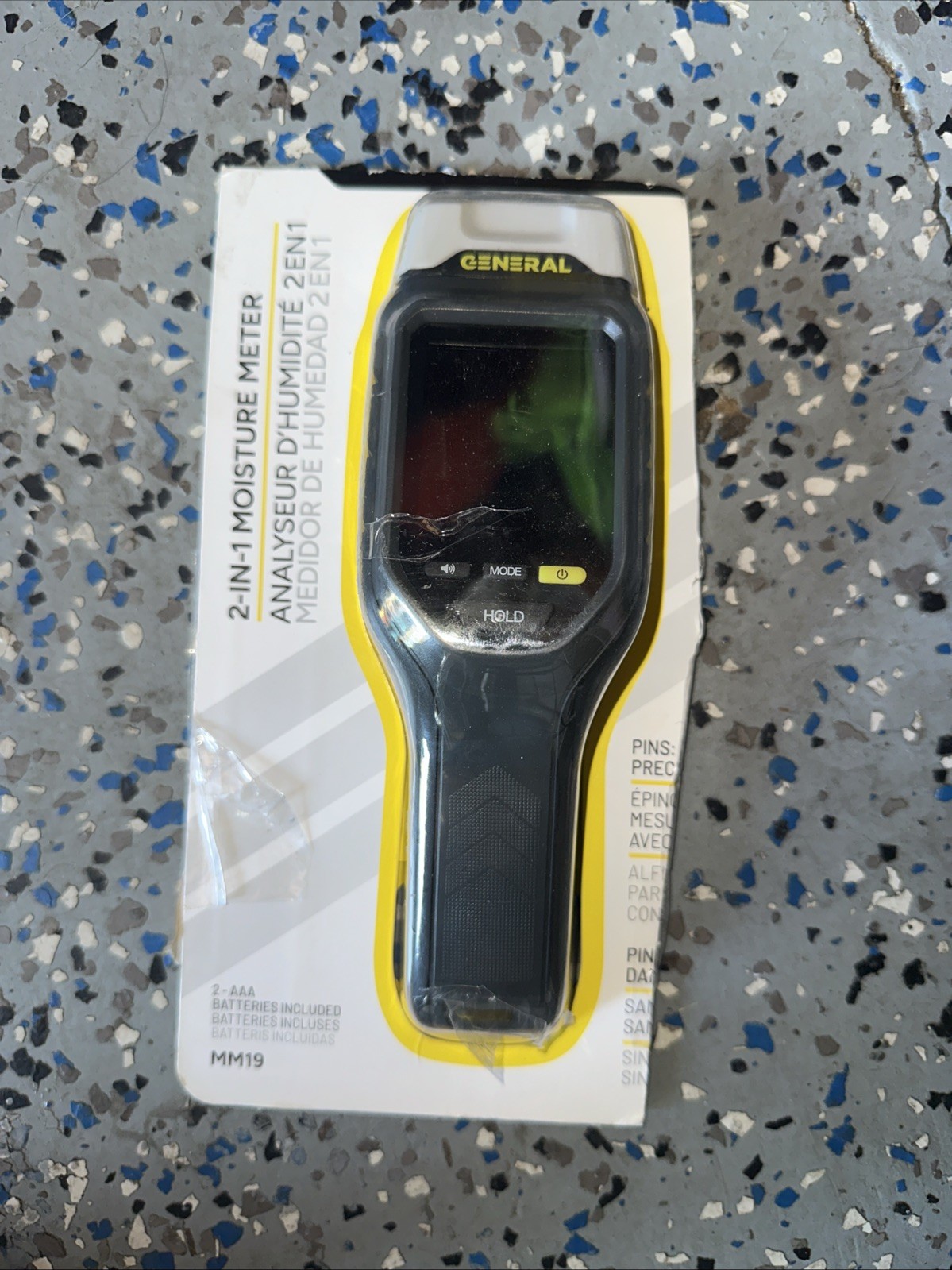General Tools Pin Moisture Meter w/ Backlit Display for Wood, Drywall, Materials