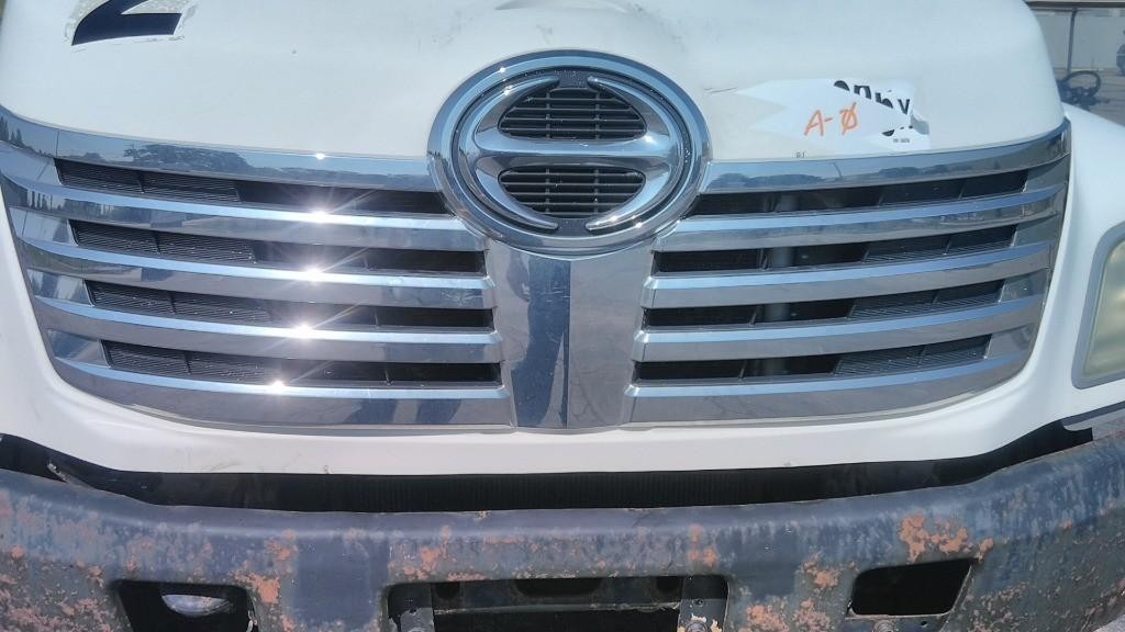 For 2007 HINO 268 2005-2010 GRILLE ,  OH