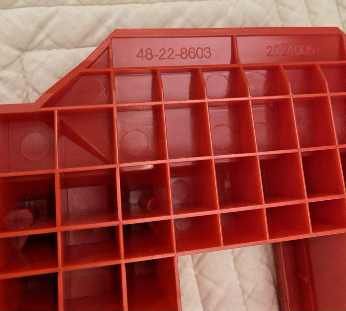 Milwaukee PACKOUT Toolbox Attachment 48-22-8603 M18 Battery Rack