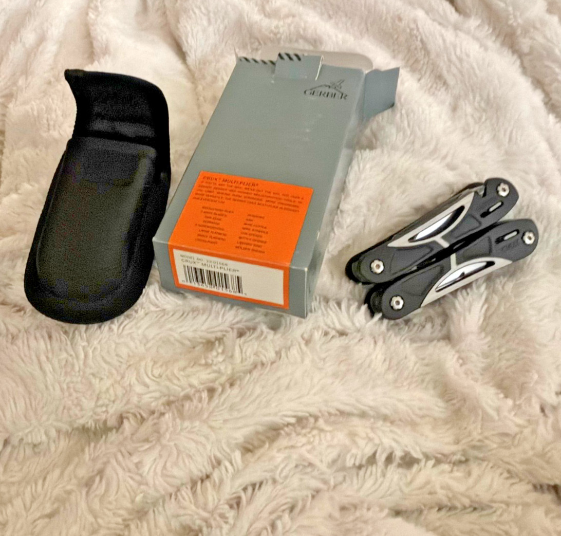 Gerber Crux Multi-Plier  NIB