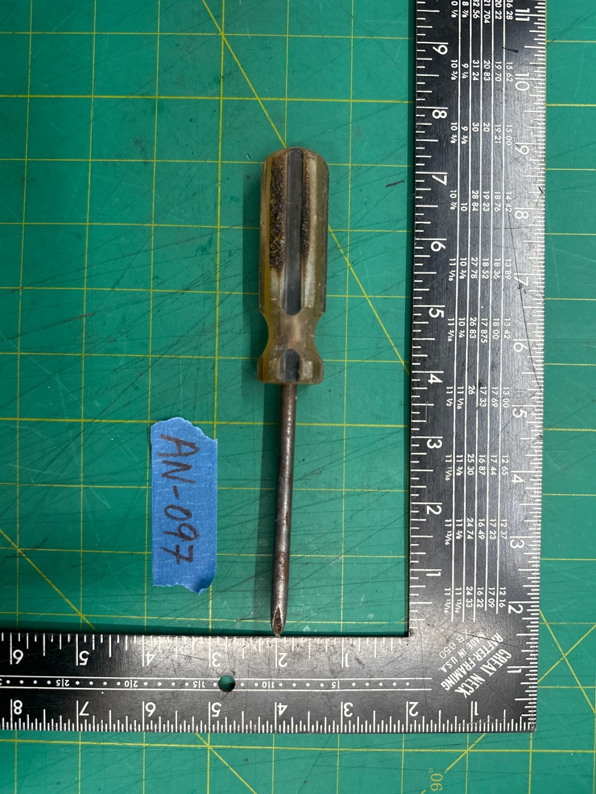 Vintage 7" Long Professional Phillips Head Screwdriver Yellow & Black Handle