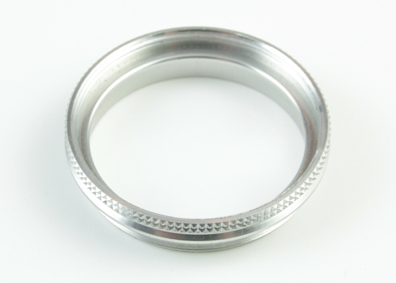 Series V Double-Threaded Retaining Ring Series 5