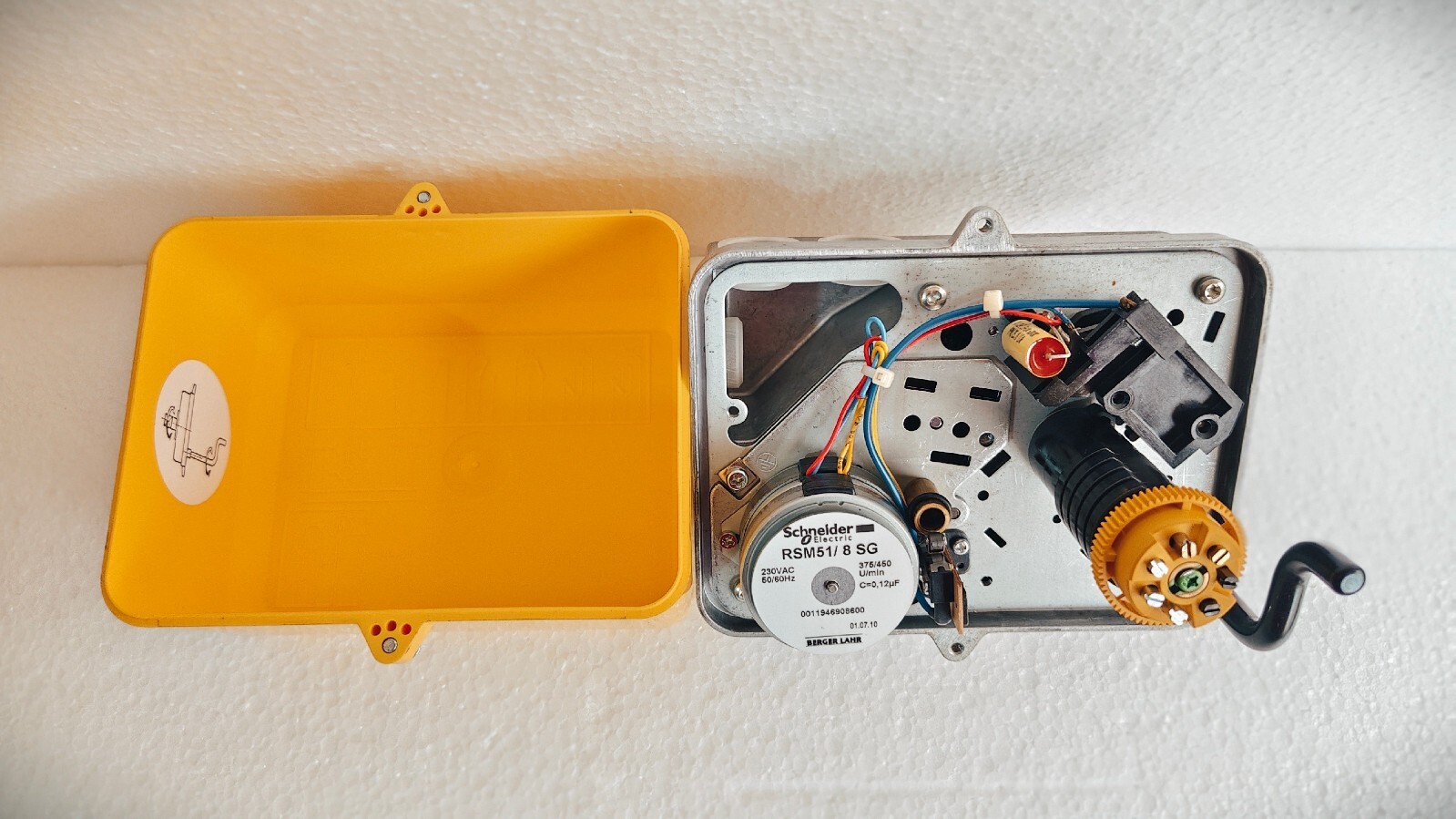 Sauter a44w2f001 d1149 / A44W2F001 D1149 Electric Servo Motor