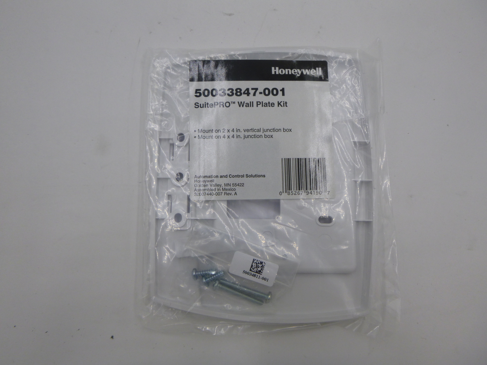 Honeywell 50033847-001 SuitePRO Wall Plate Kit Mount on 2 X 4" Vertical Box