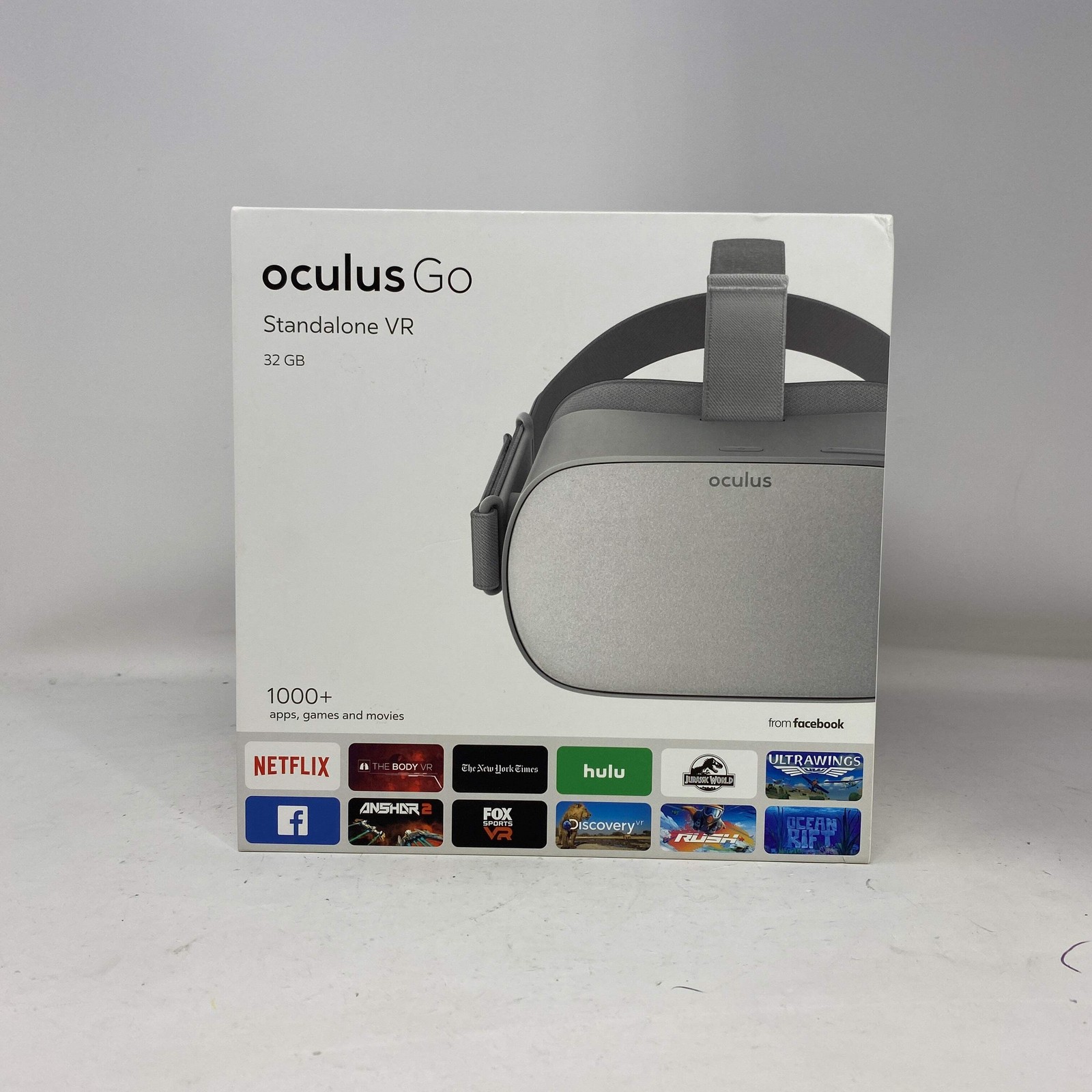 Oculus Go 32GB Standalone All-in-One VR Headset 301-00102-01