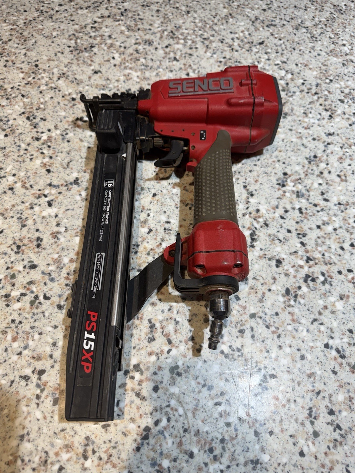 Senco PS15XP 16-Ga. Wide Crown Construction Stapler, 5/8" to 1-1/2"