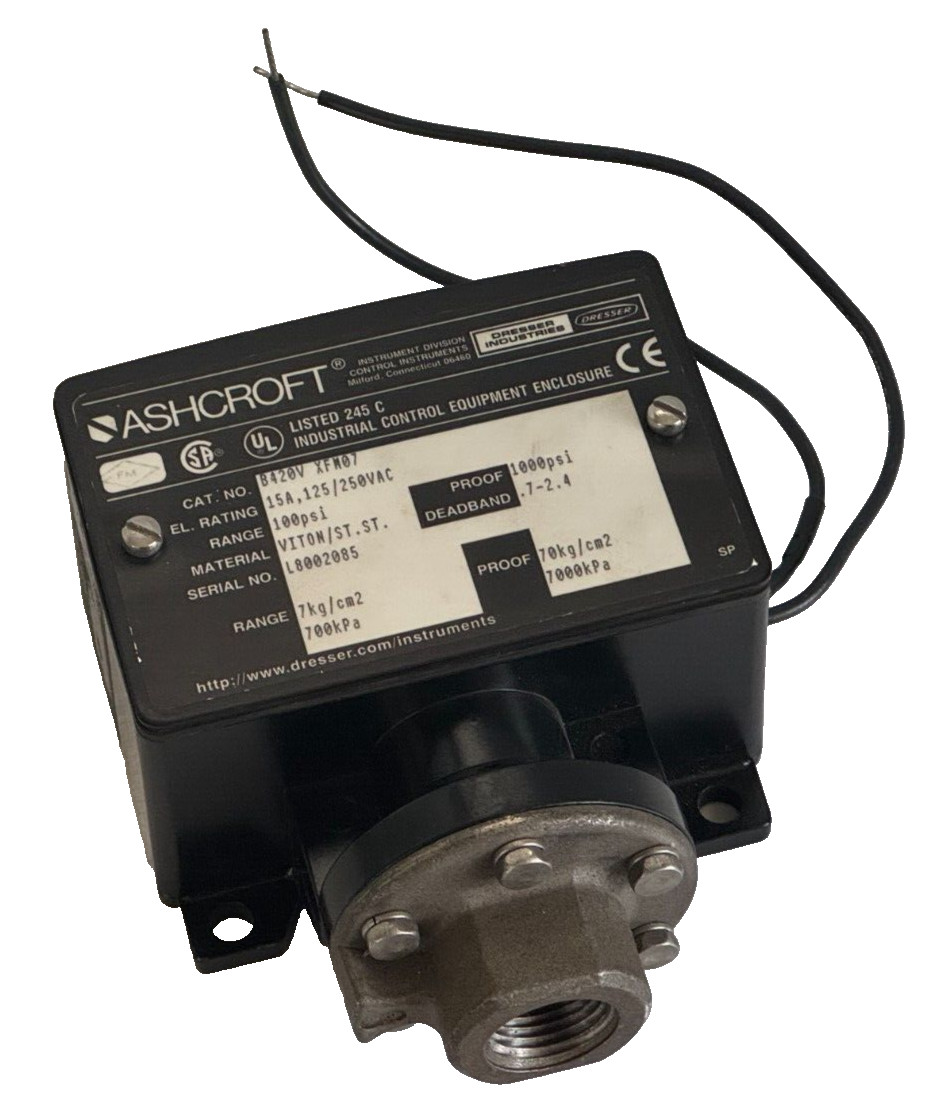 NEW Ashcroft B420V XFM07 Pressure Switch