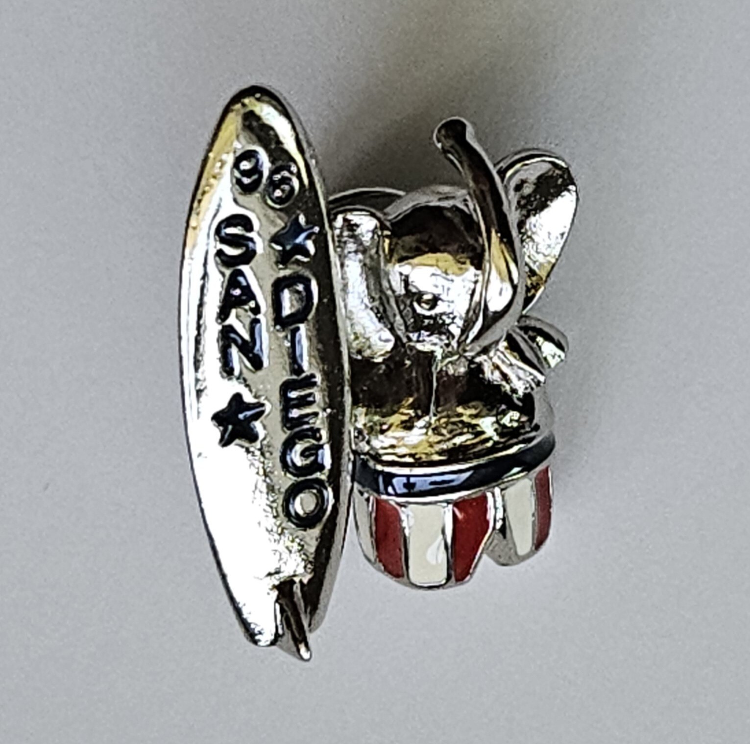 Rare Surfboard 1996 Republican National Convention Figural Pinback San Diego CA