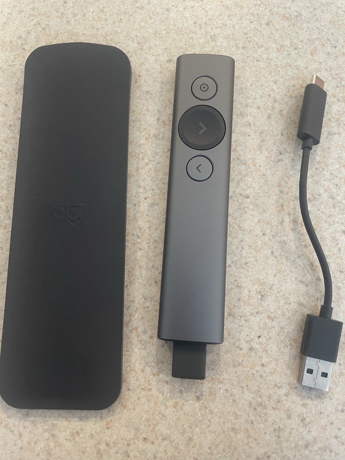 Logitech Spotlight Presentation Remote Advanced Digital Highlighting w/Bluetooth