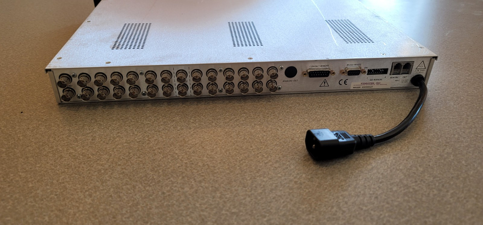 Videotek Rs-12dv Routing Switcher Rackmount Audio Video
