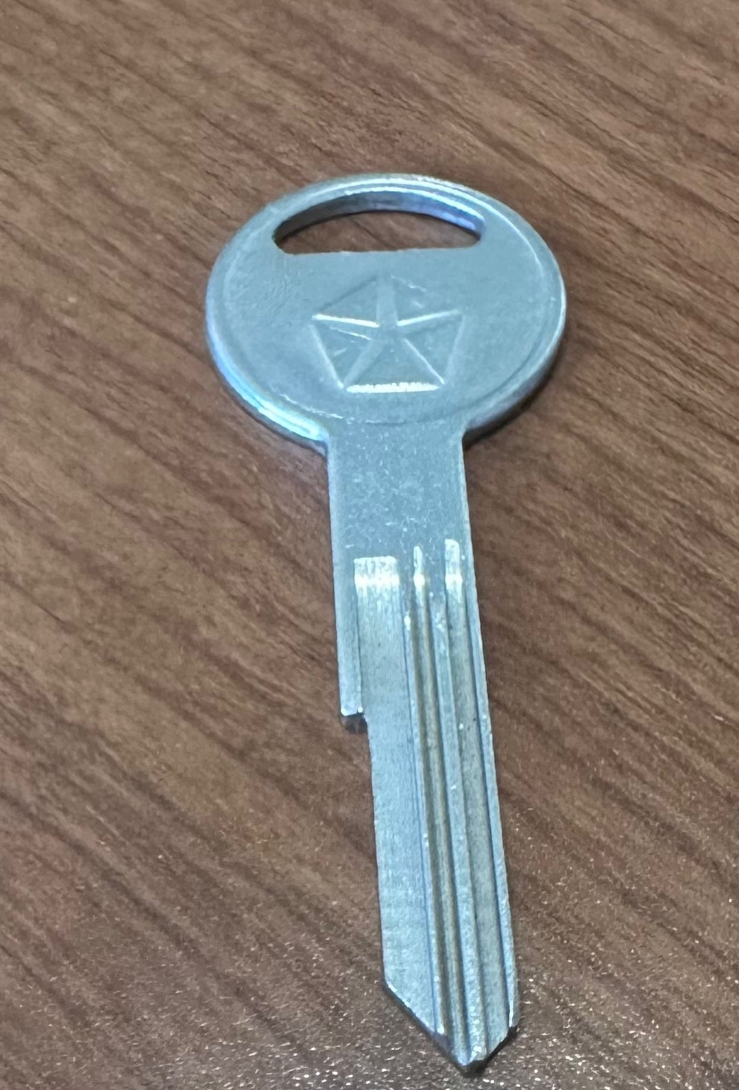Mopar Trunk & Glovebox Key Blank D1759L