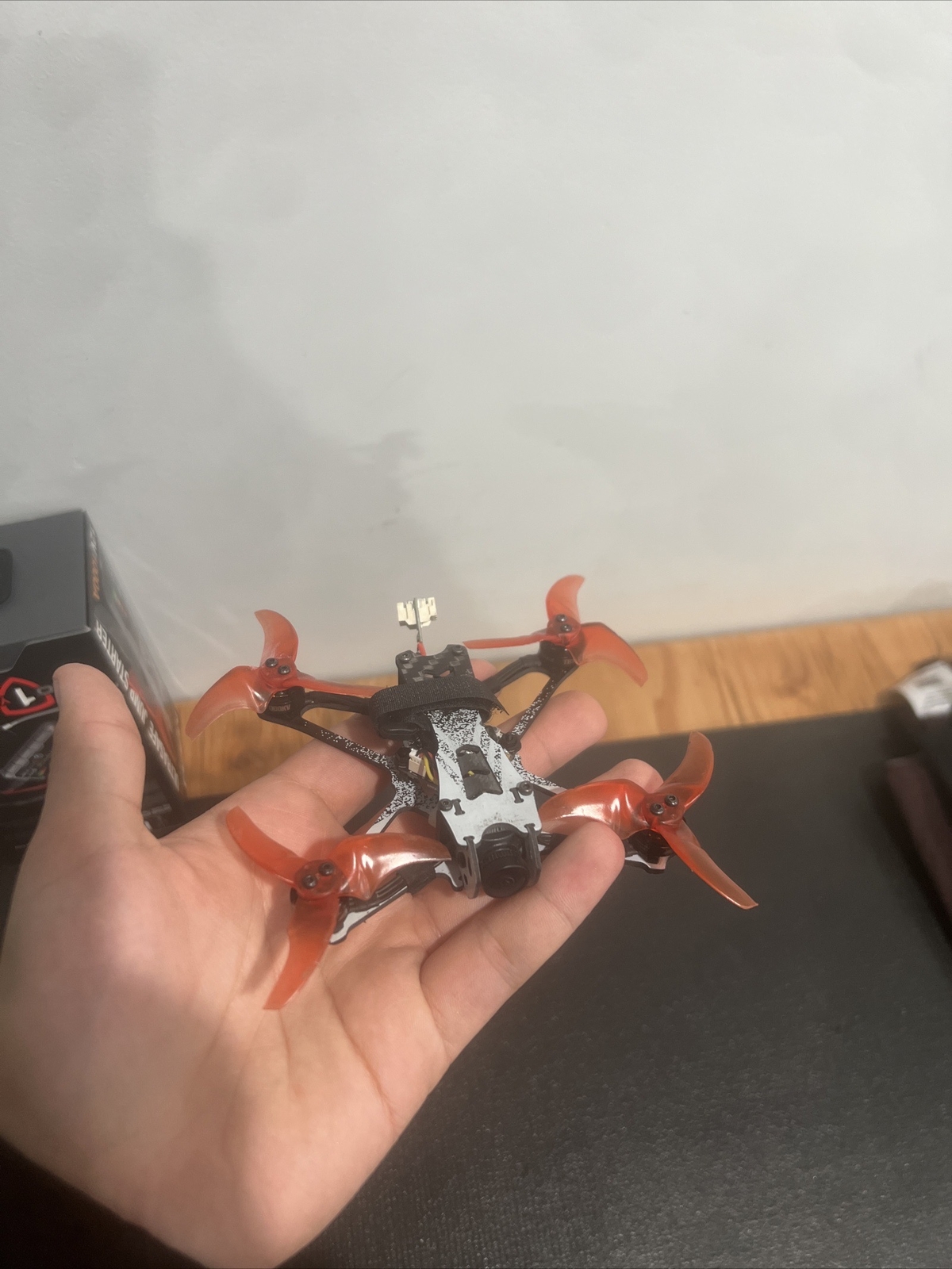 emaxx tinyhawk