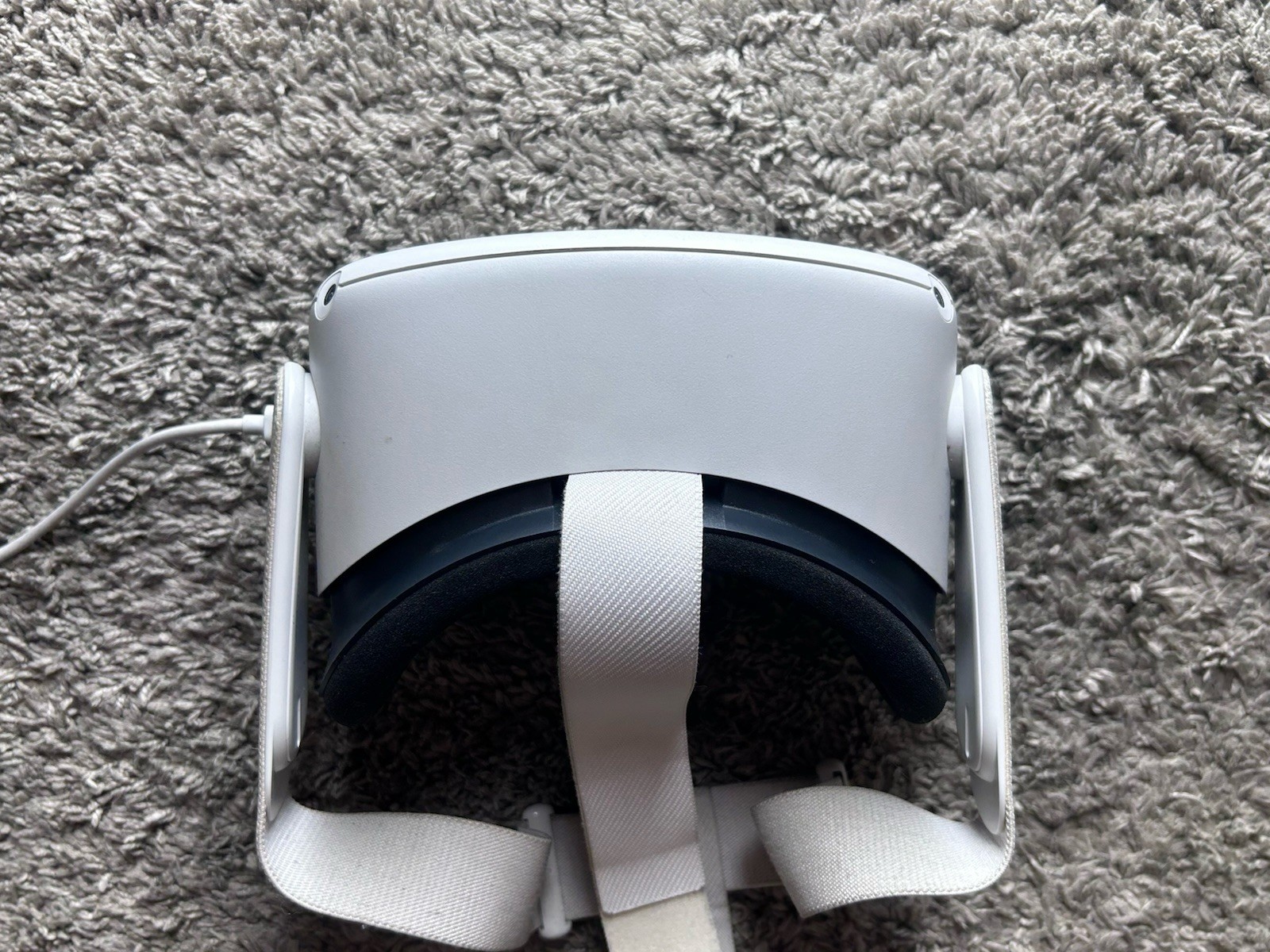 Oculus Quest 2 (128GB) Virtual Reality Headset OG NO CONTROLLERS WORKING