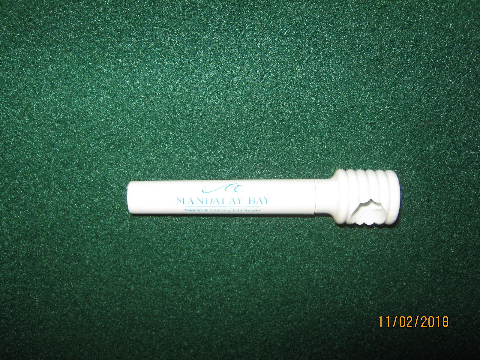VINTAGE Mandalay Bay Corkscrew WINE Opener (NEVER USED) "2001"
