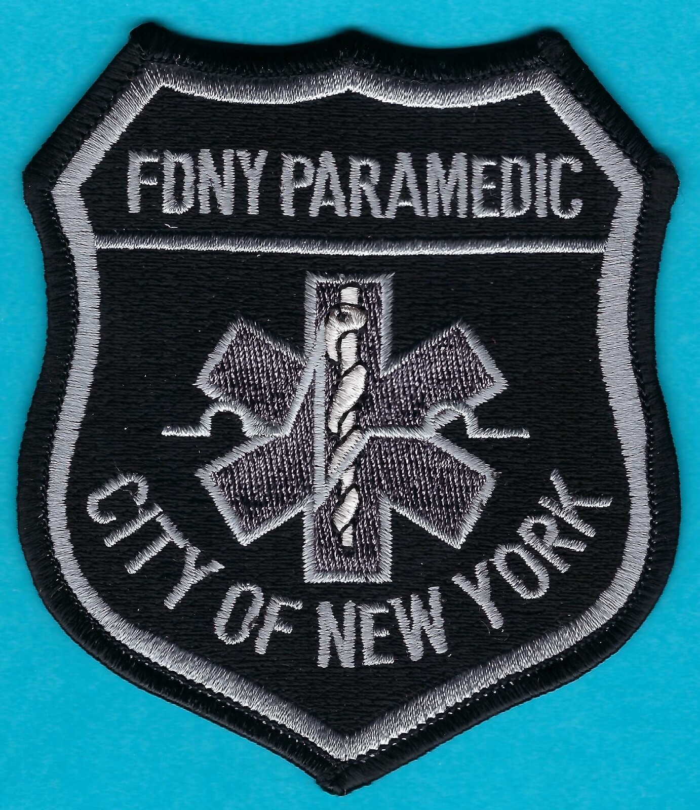 FIRE DEPARTMENT NEW YORK PARAMEDIC PATCH BLACK-GRAY
