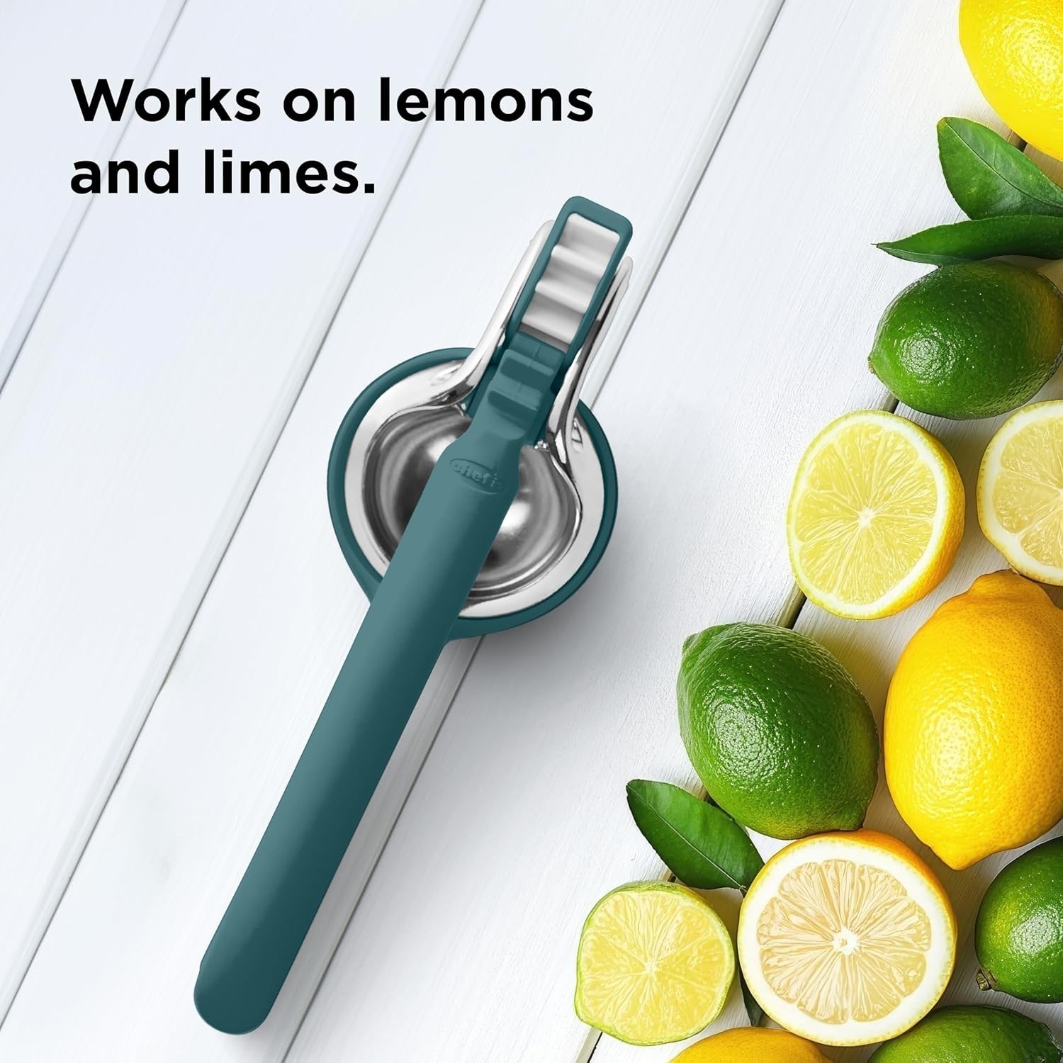 FreshForce Lemon Squeezer in Collard Green - Maximum Juice Extraction