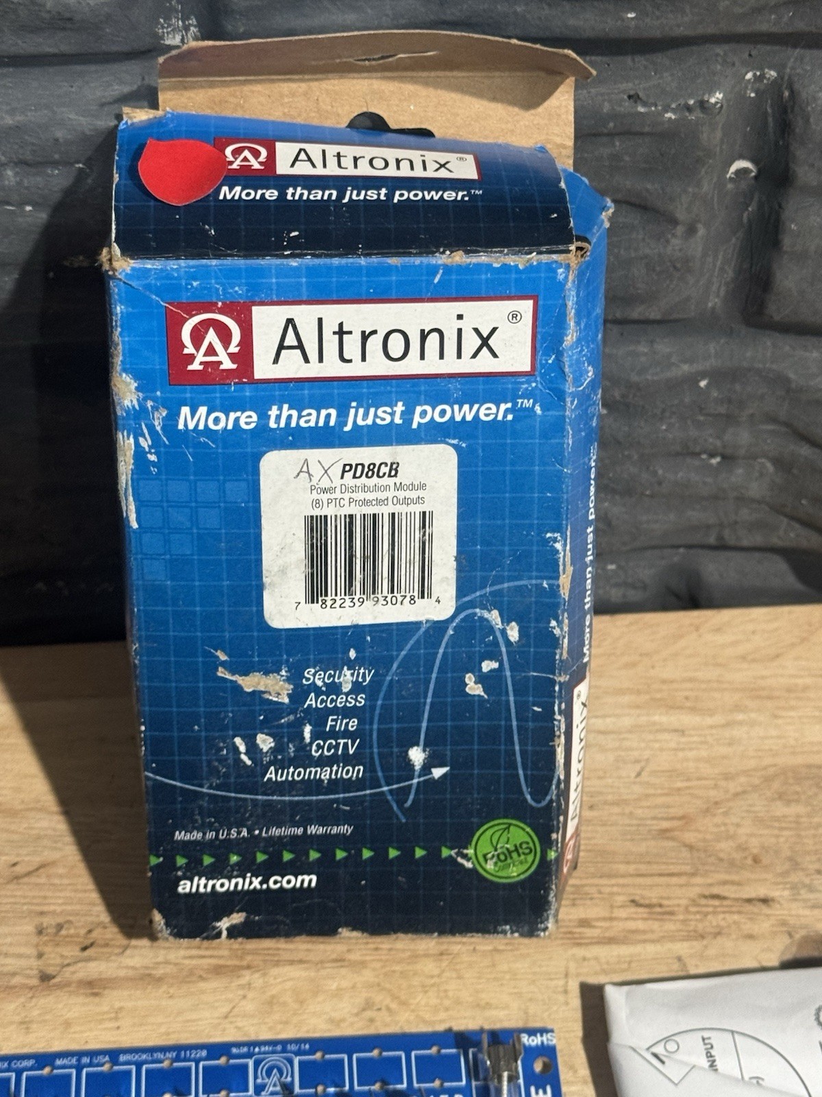 Altronix PD8 8-Output Fused Alarm Power Distribution Module