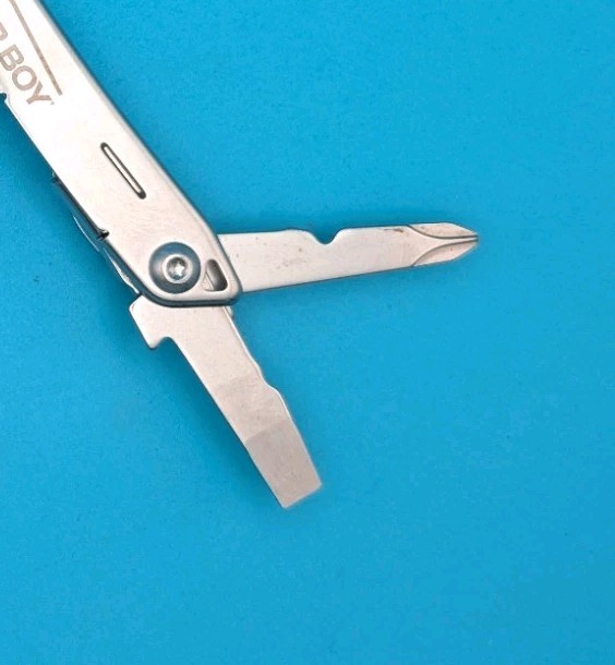 LEATHERMAN WINGMAN MULTI-TOOL! FAST SHIPPING! *FARMER BOY*