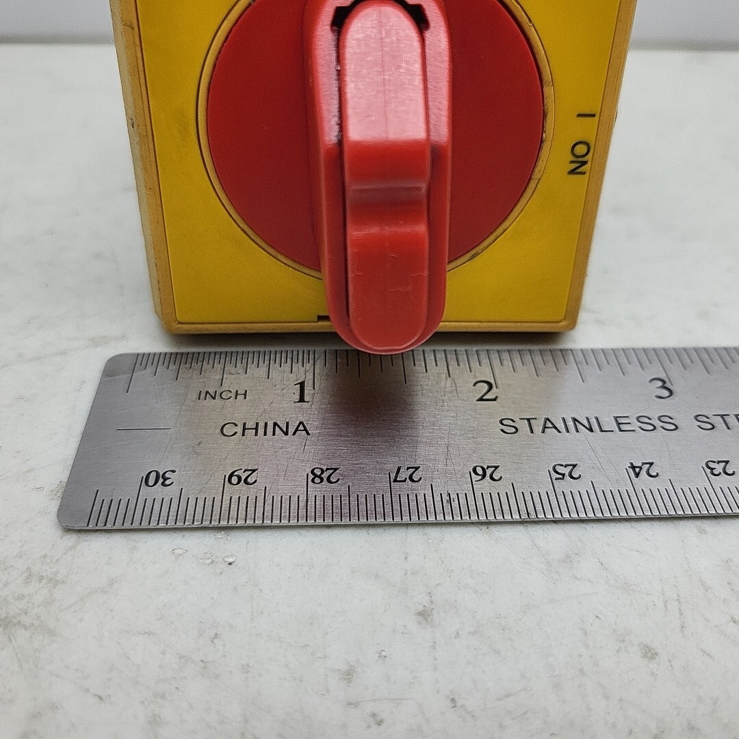 Bussmann CDNF16A3D Abb Selector Switch Lockable Disconnect Switch CDAUX Contact