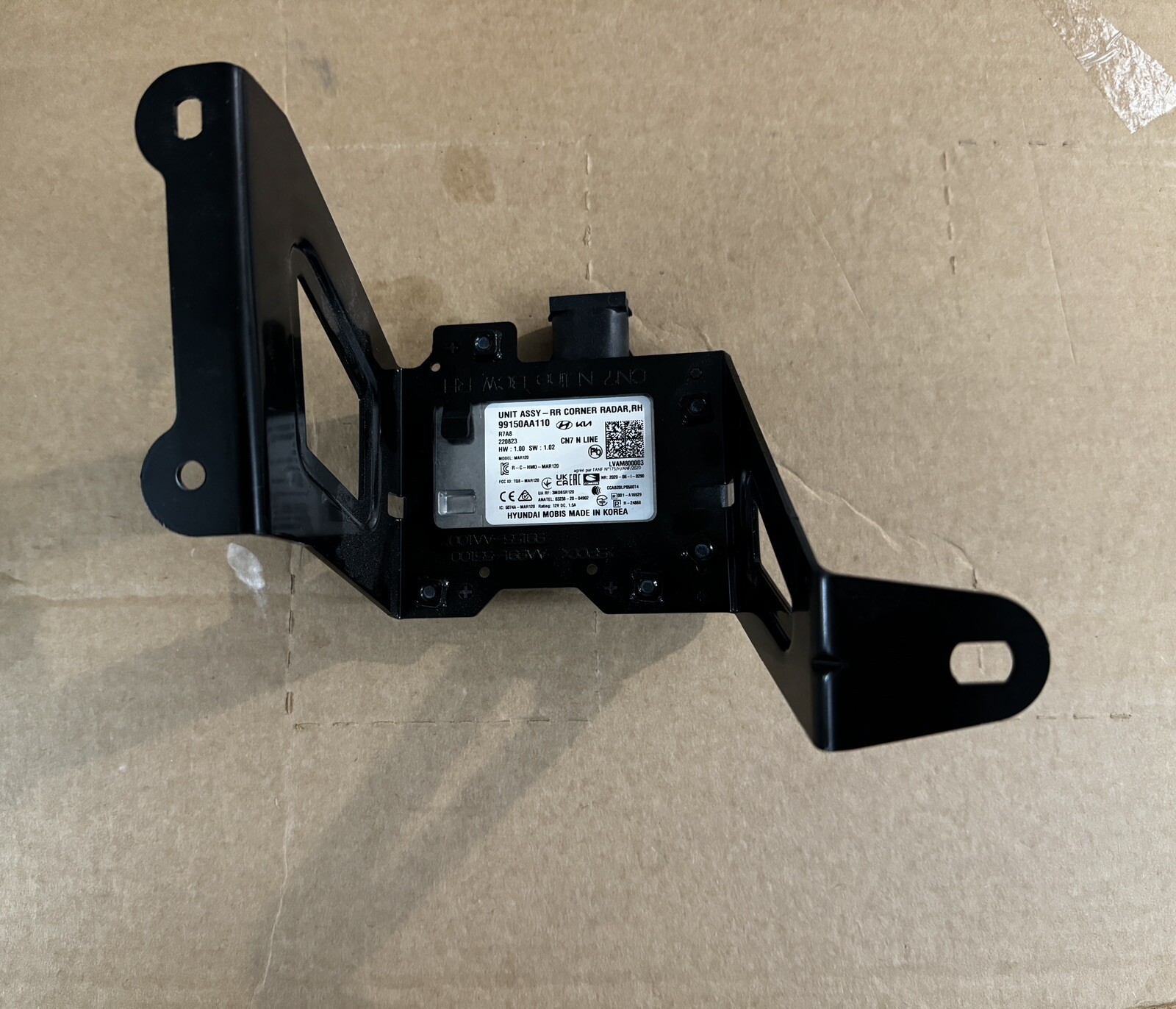 BRAND NEW Genuine Hyundai Unit Assembly Rear Corner Radar Right-hand 99150-AA110