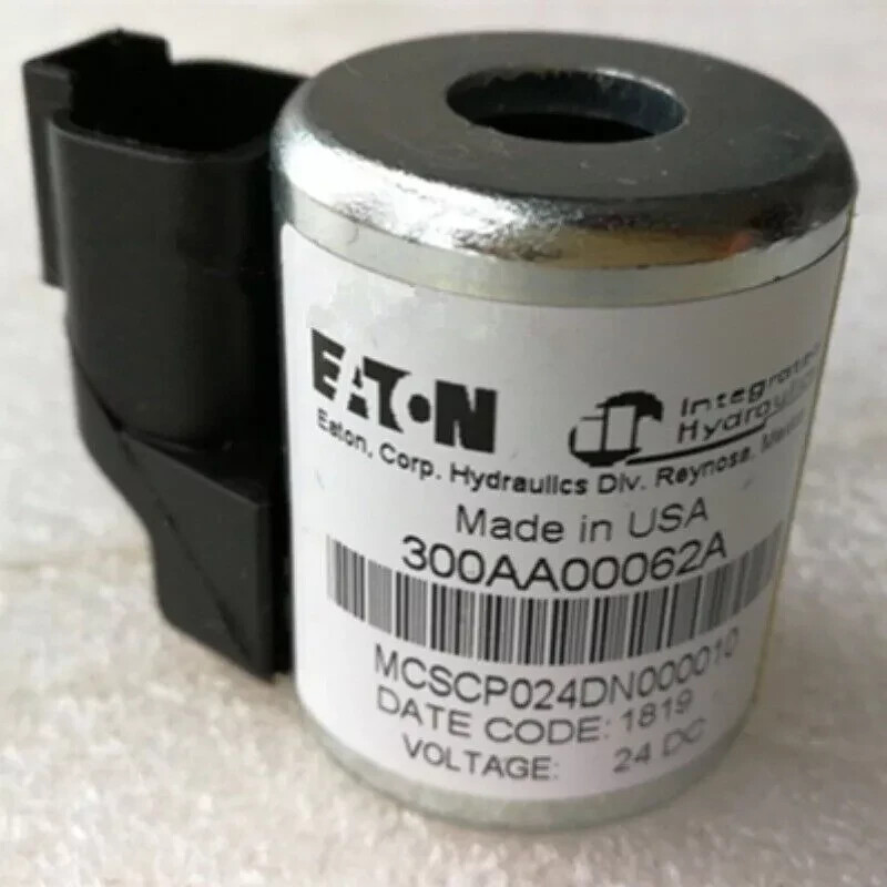 1PCS Eaton Vickers 300AA00062A 24DC solenoid valve coil New