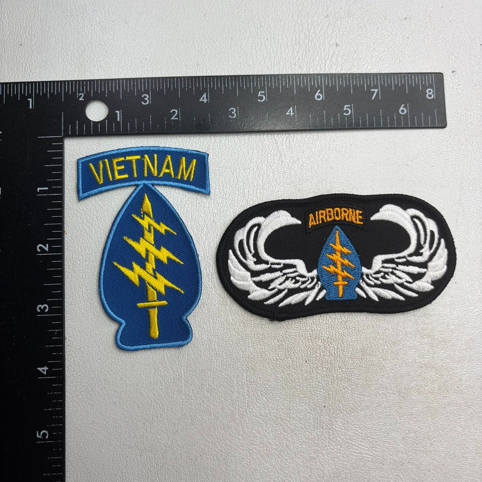 Recent-Make 2 Patches U.S. Army Special Forces 2 Patches Lot Military Theme 651F