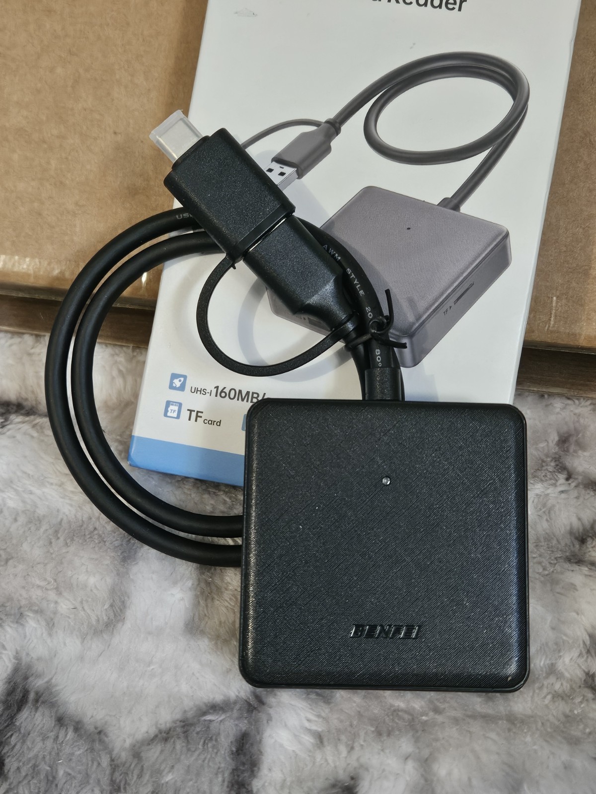 USB-C Card Reader BENFEI 4-in-1 USB 3.0 SD TF CF MS Adapter NIB