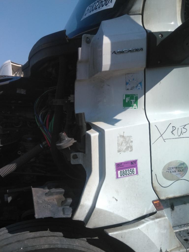 For 2018 FREIGHTLINER CASCADIA 126 COWL Left ,  GA