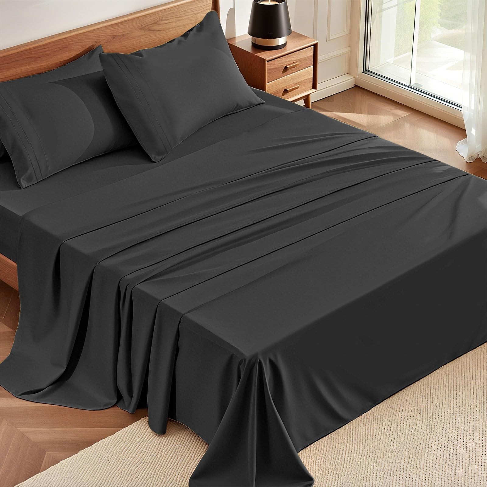 3/4 Piece Lightweight Microfiber Sheet Set Soft Deep Pocket Bedding – ClevaHome
