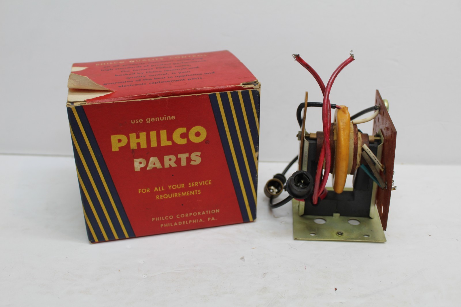 Vintage Philco Horizontal Output Transformer 322-7061 w/org. Box New old Stock