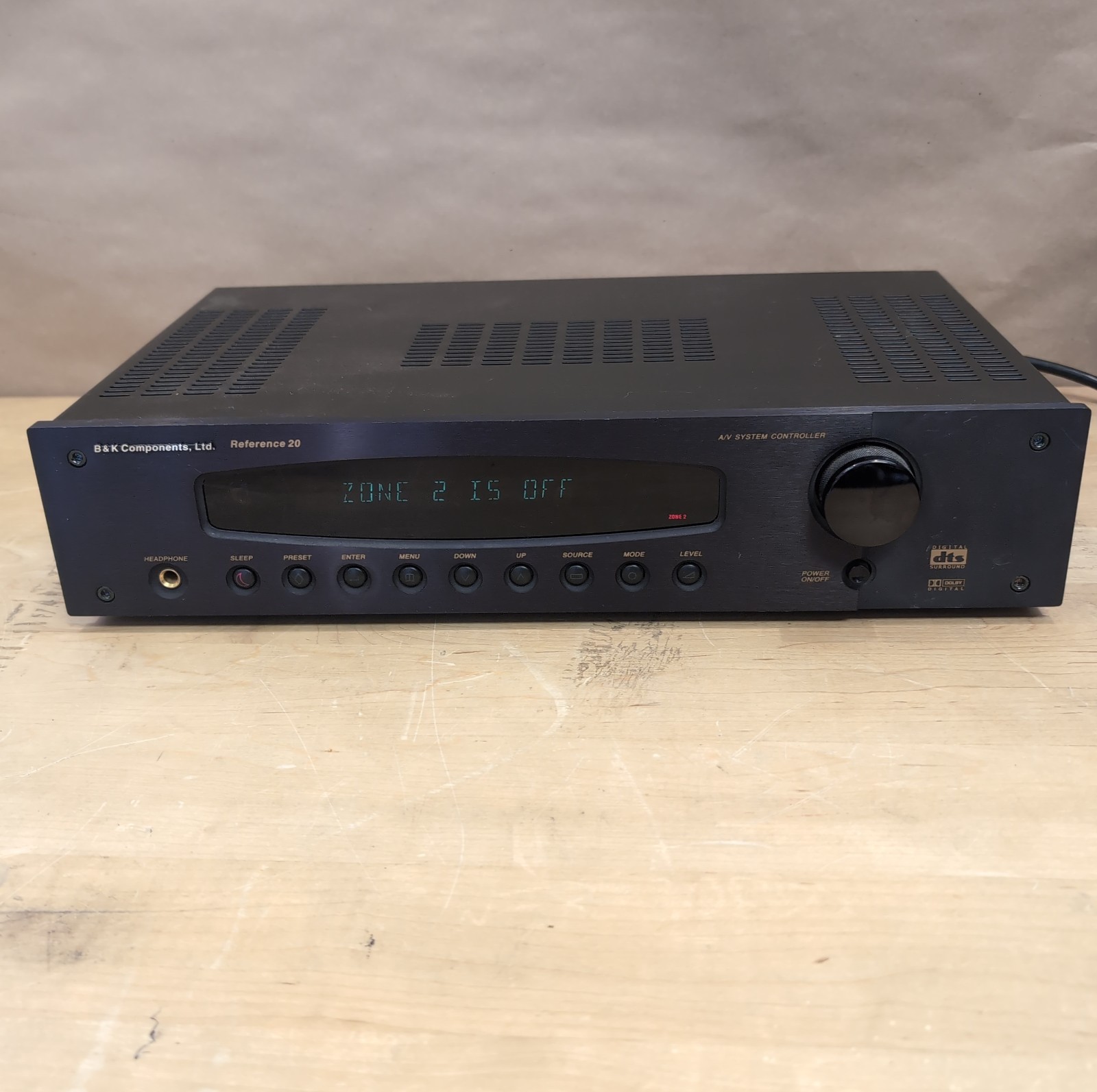 B&K Components Reference 20 A/V System Controller