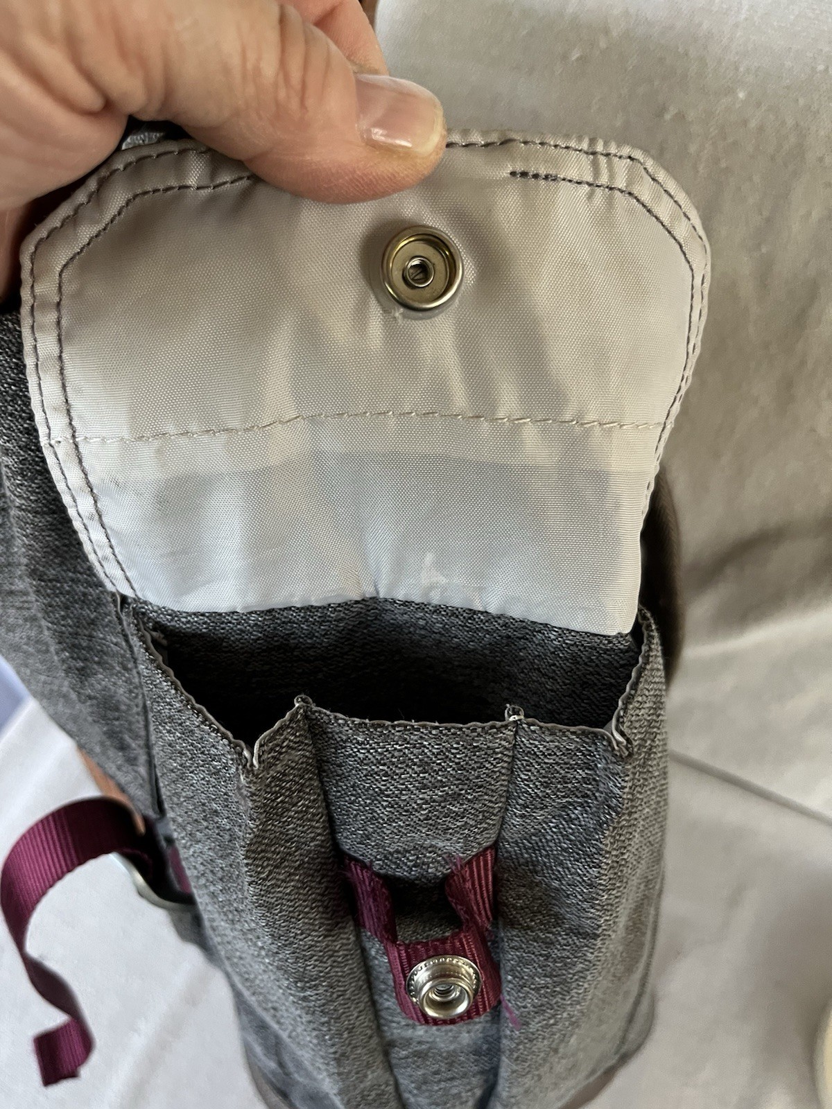 Eddie Bauer Bygone 25L Front Load Backpack READ