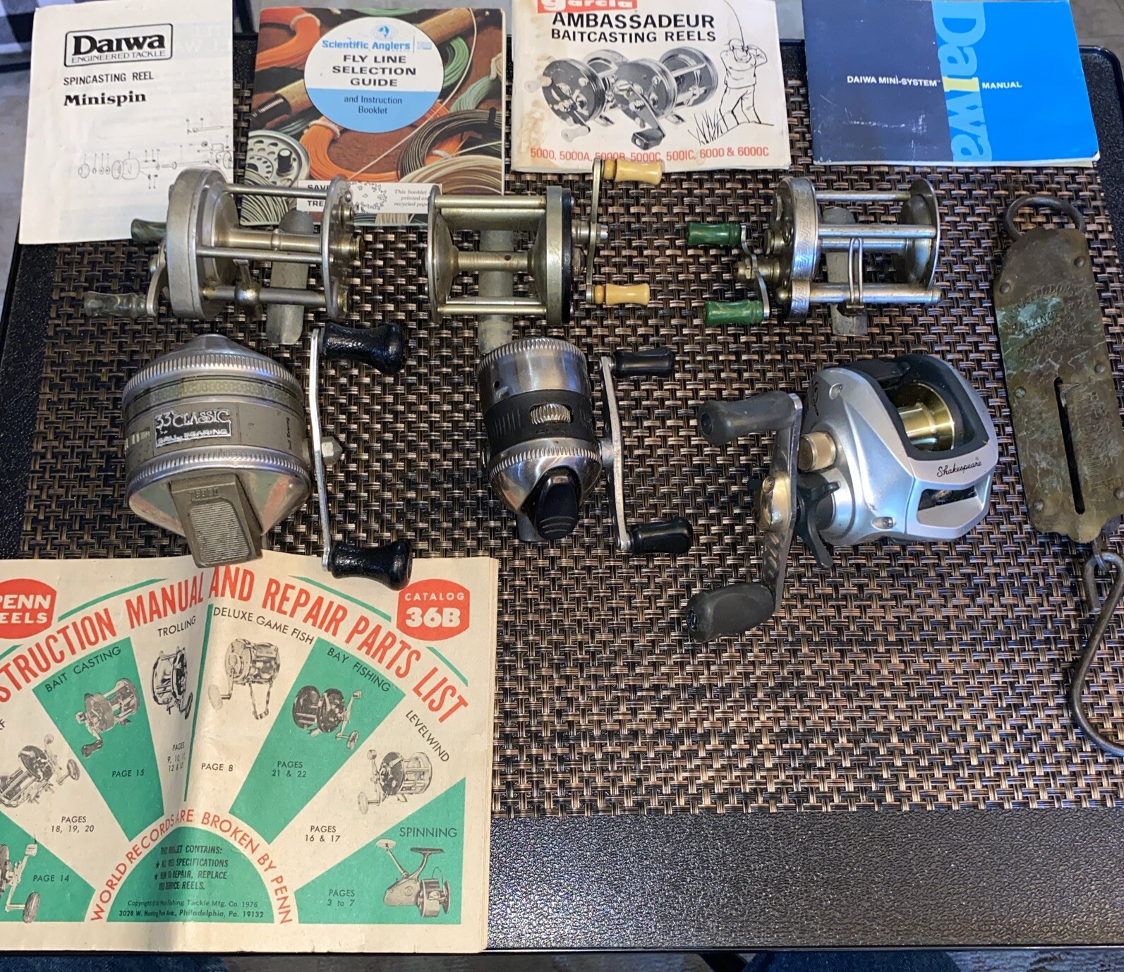 6- Vintage Fishing Reels And Misc. For Collection, Parts And Repair, Vintage Ads