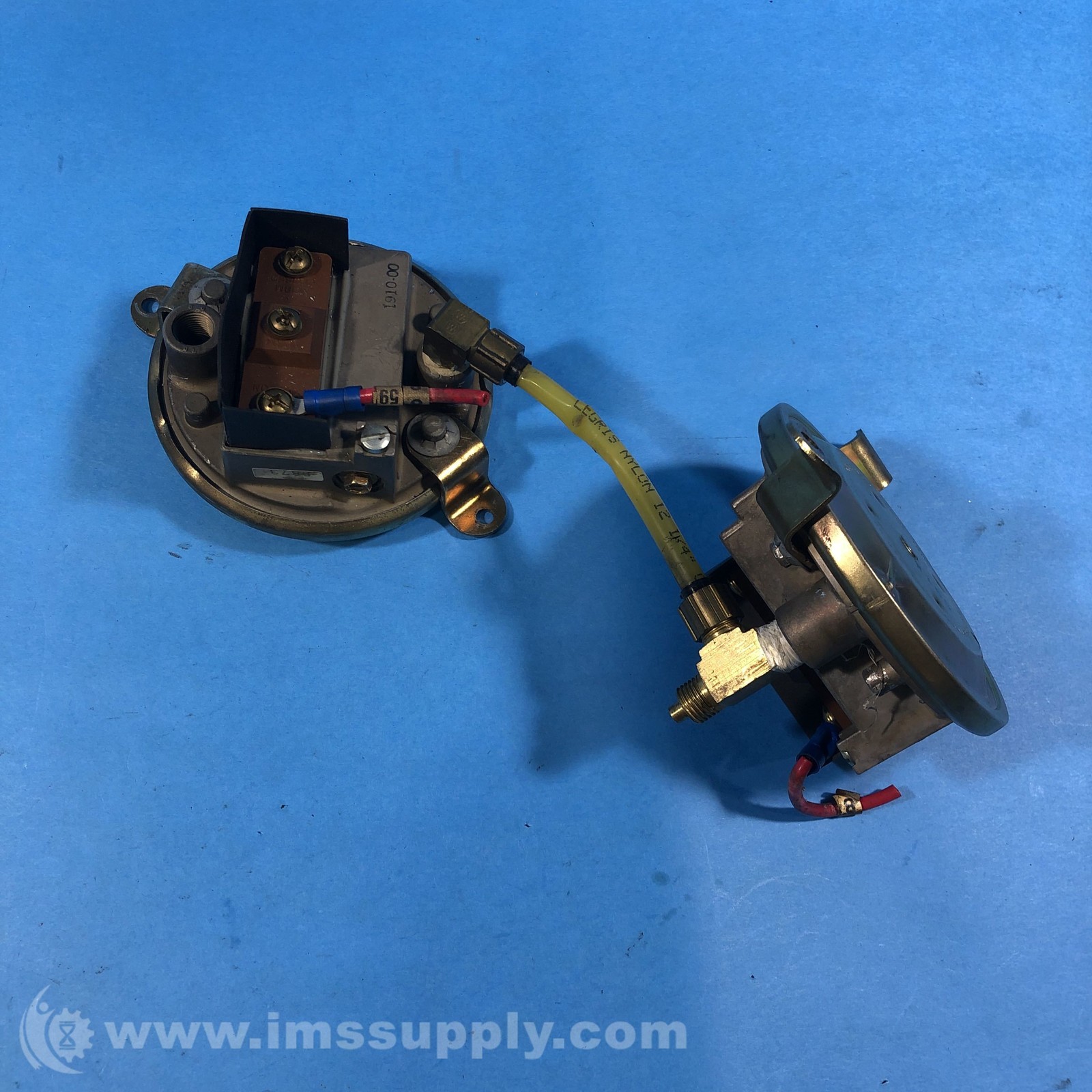 Dwyer 1910-00 Compact Low Differential Pressure Switch 9287