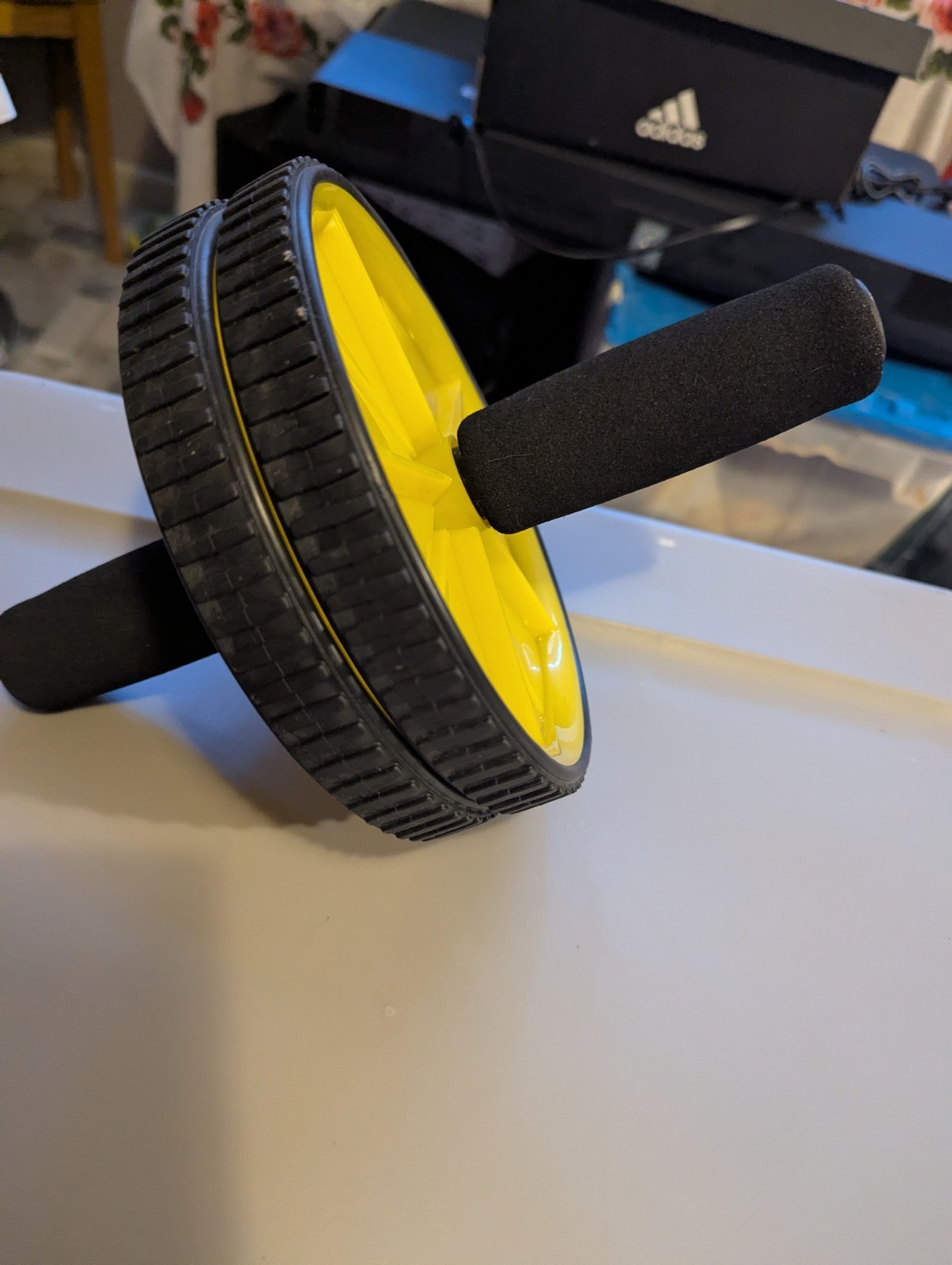 Dual Wheel Abdominal Exercise Roller