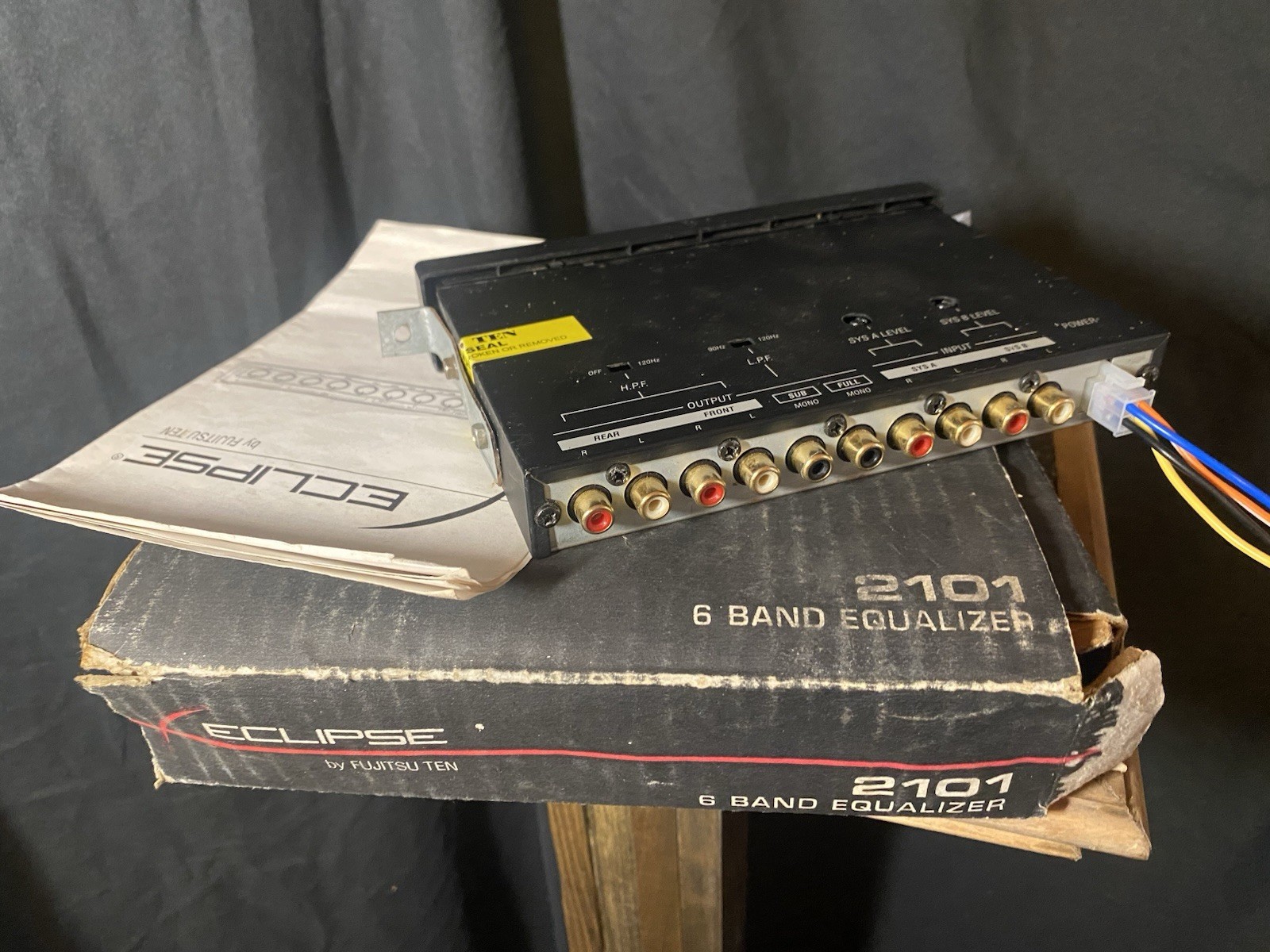 Eclipse by Fujitsu Ten model 2101.. 6-Band EQ pre-amp Equalizer.. NOS tested