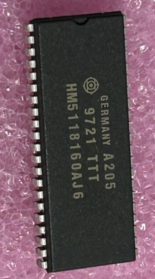 LOT OF 10 pcs HM5118160J-6 HITACHI Fast Page DRAM 1MX16 60ns CMOS SOJ-42