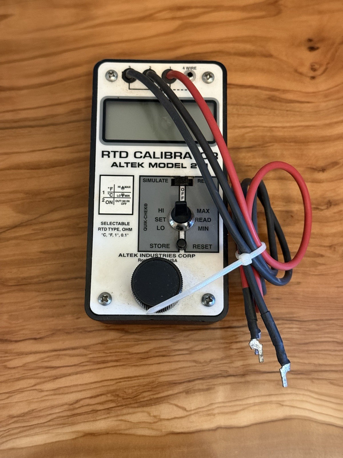Alter Multi-Function Calibrator - Altek Model 211