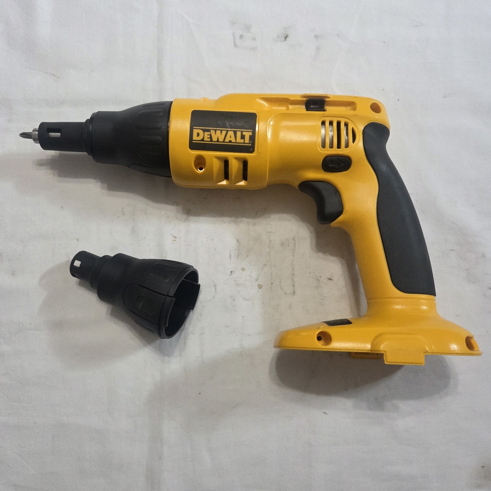 DeWalt DC520 18V Cordless Drywall / Deck VSR Screwdriver w/ Case - Tested