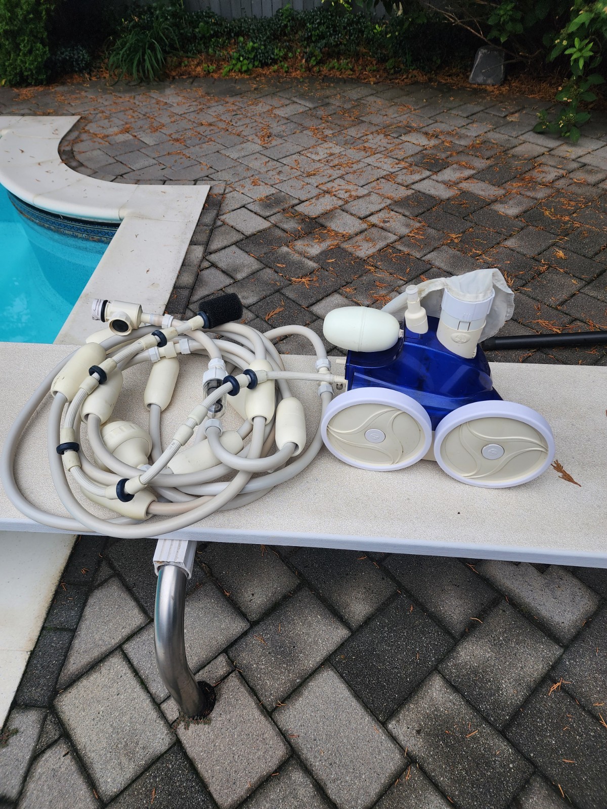 Polaris 380 Pressure Side Pool Cleaner Pool Sweep! Complete With Hose!