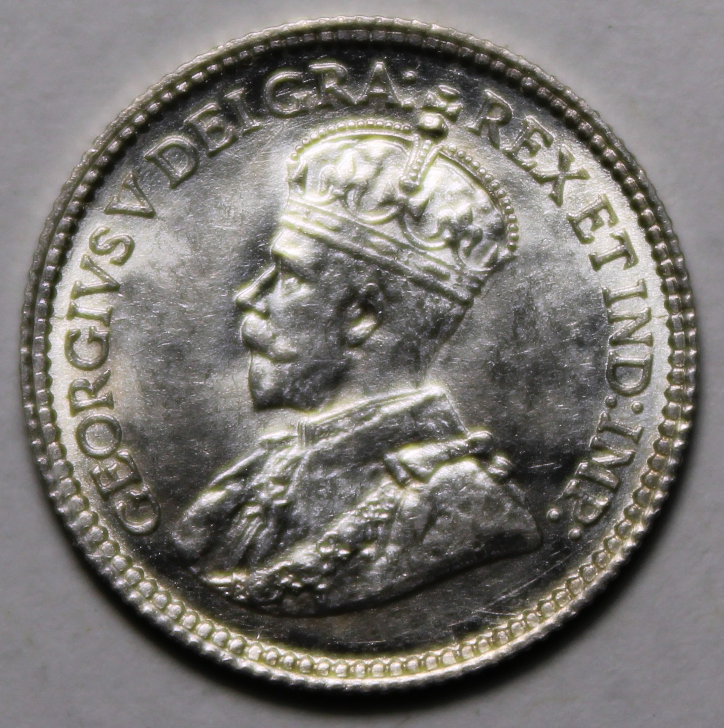 Canada 1919 Silver 5 Cents, Uncirculated, KGV (C731)