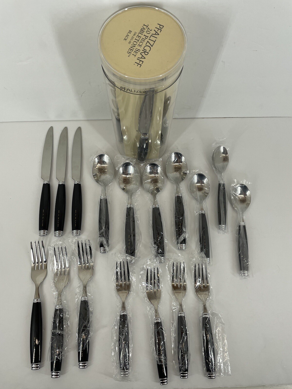 VTG 1998 Pfaltzgraff Maxum Stainless Flatware 20pc Ser Complete Open Box Black