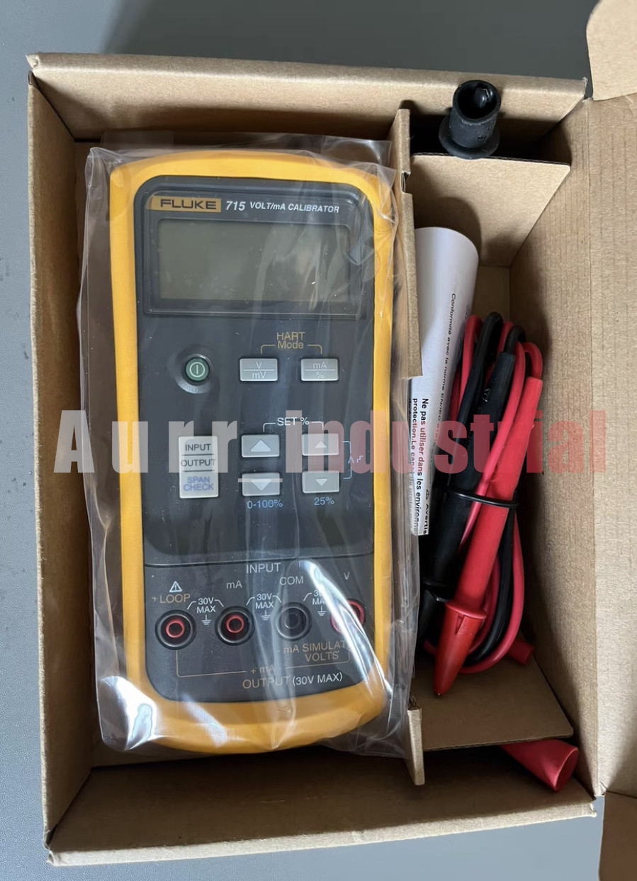1pcs new Fluke 715 Volt/mA Calibrator NEW