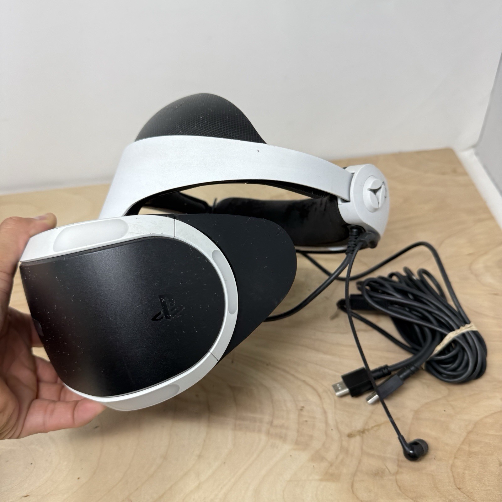 Sony PlayStation 4 PS4 PS VR Headset Bundle Tested With Gun/Controllers READ!