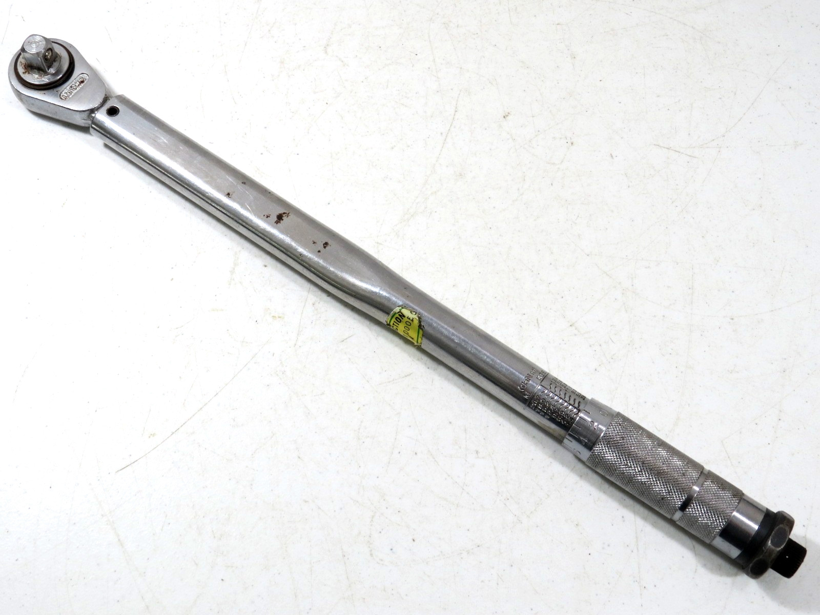 Lin Shing 1/2” Drive Heavy Duty Click Torque Wrench, 10~150 Ft/Lb 18” Long
