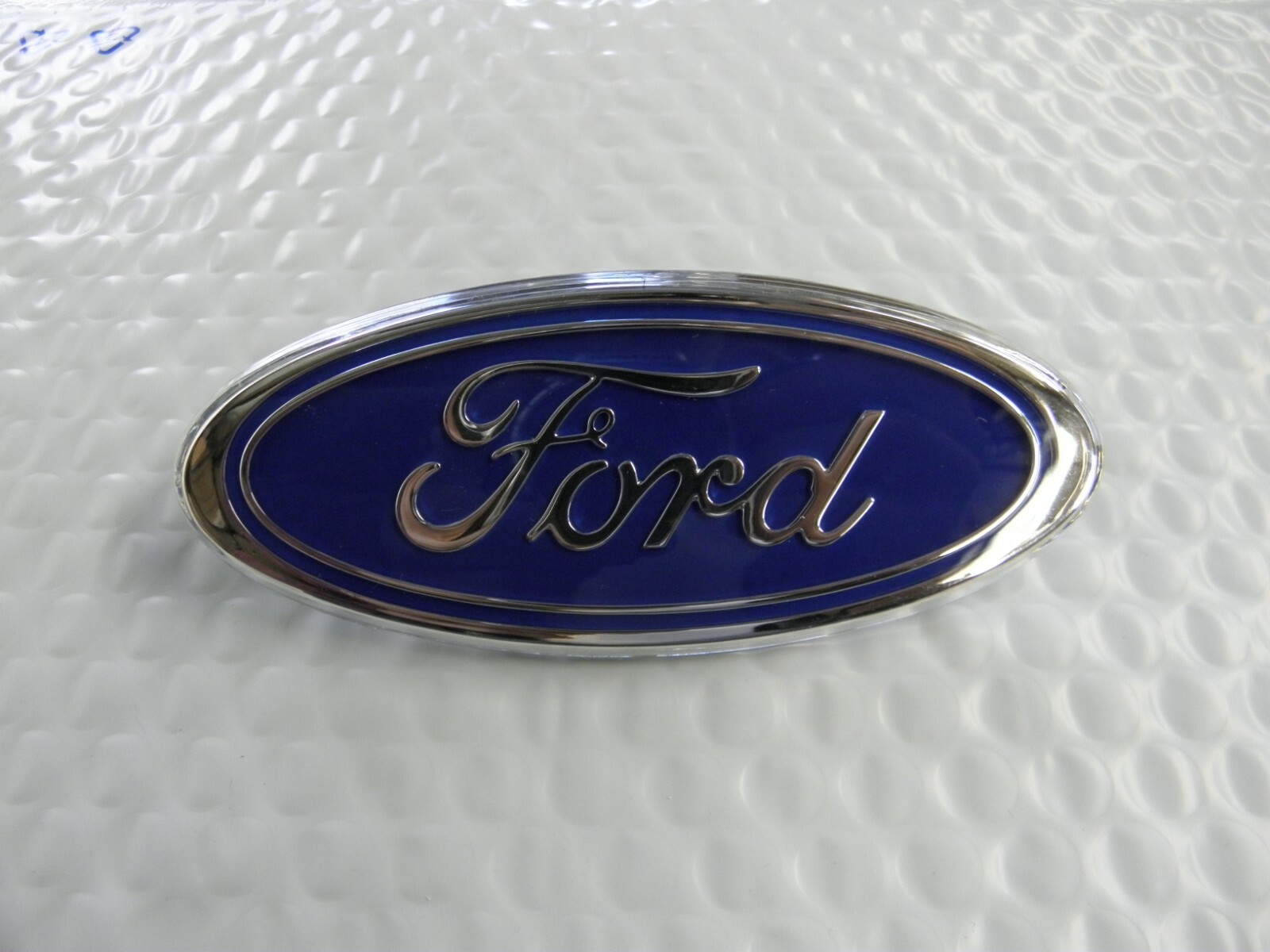 NOS OEM Ford 1983 1988 Ranger Truck Bronco II Grille Emblem 1984 1985 1986 1987
