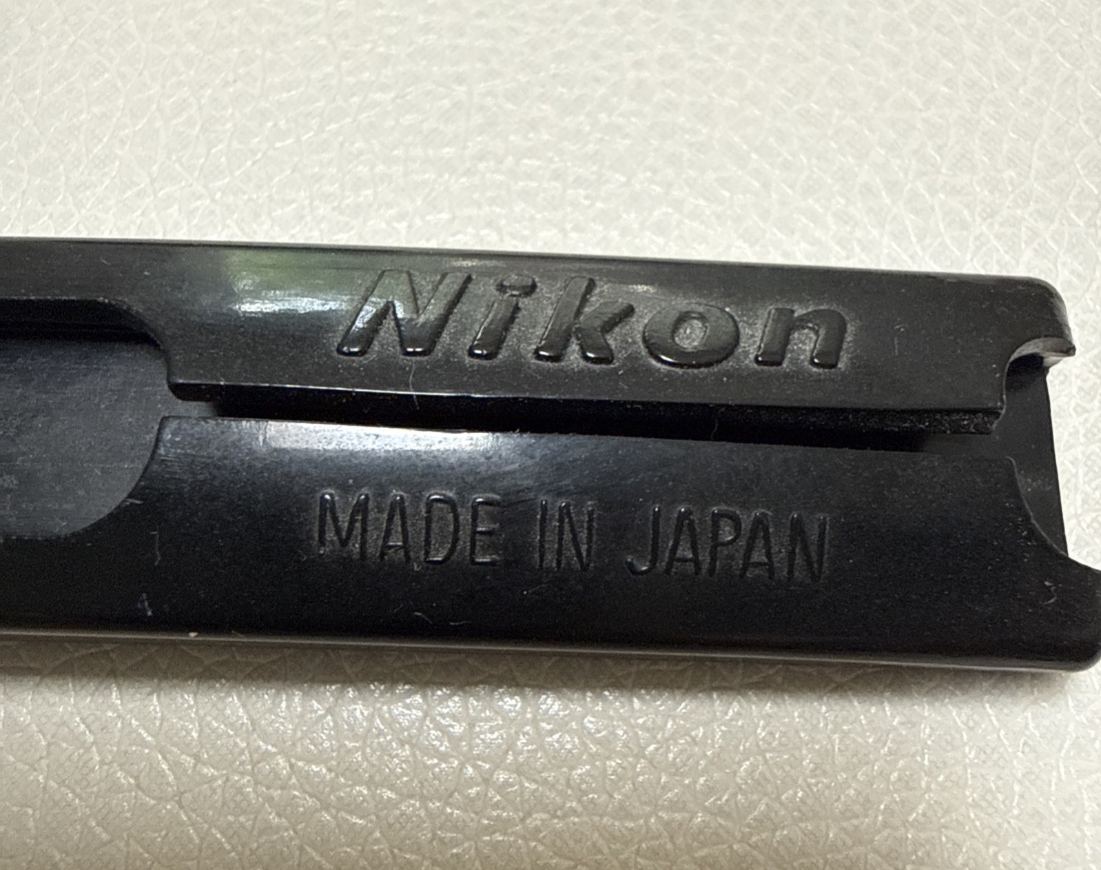 Nikon - Rubber Neck Pad for 1cm Camera Strap - Replacement Part - Vintage